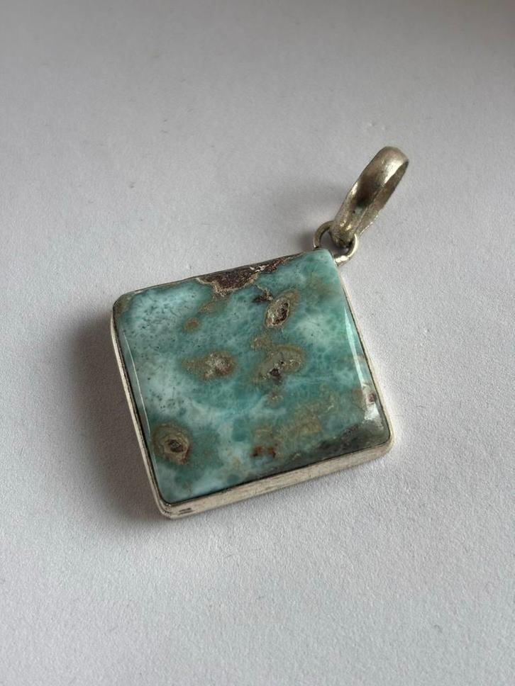 Larimar Edelsteen Hanger - Handgemaakt, Sieraden, Tassen en Uiterlijk, Kettinghangers, Nieuw, Steen of Mineraal, Blauw, Overige voorstellingen