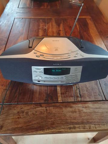 SONY ZS-M 35 MINIDISC / CD SPELER / RADIO beschikbaar voor biedingen