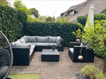 Loungeset met fauteuil en hocker 240x240 beschikbaar voor biedingen