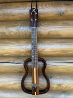 Custom build elektrische ukelele, Muziek en Instrumenten, Snaarinstrumenten | Overige, Ophalen of Verzenden, Zo goed als nieuw