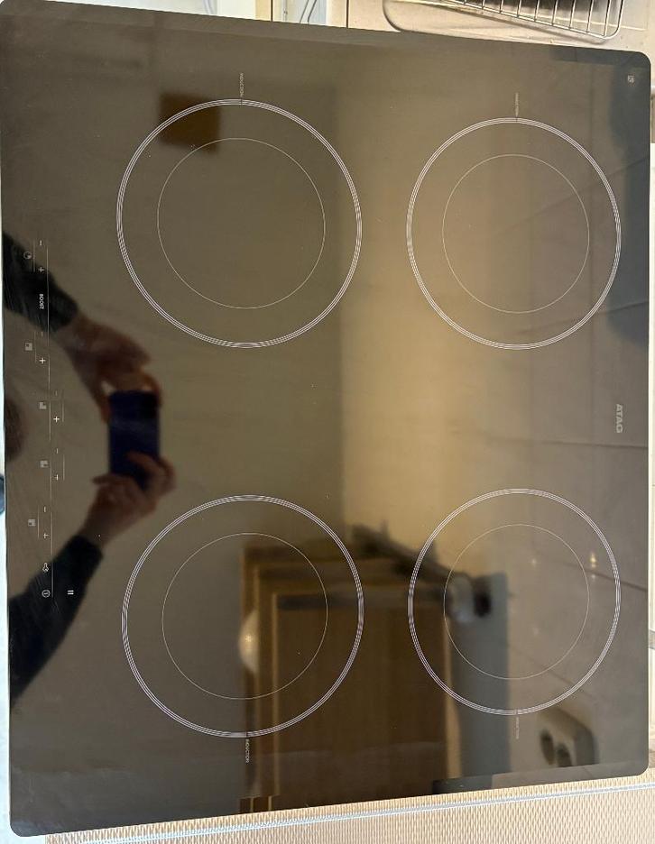 ATAG 2 of 3 Fase Kookplaat in Frame, Witgoed en Apparatuur, Kookplaten, Gebruikt, Vrijstaand, Inductie, 4 kookzones, Ophalen