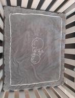 GRATIS Baby box met lade merk TWF, Kinderen en Baby's, Boxen, Ophalen of Verzenden, Gebruikt, Boxkleed