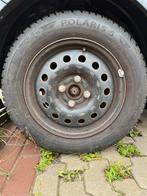 4 wielen Ford met winterbanden 185/65 R 15, Auto-onderdelen, Banden en Velgen, 15 inch, Banden en Velgen, 185 mm, Winterbanden