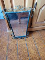 Smeedijzeren spiegel, Huis en Inrichting, Woonaccessoires | Spiegels, Ophalen, Minder dan 50 cm, Gebruikt, Minder dan 100 cm