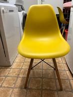 4 kuipstoelen, Huis en Inrichting, Stoelen, Ophalen of Verzenden, Zo goed als nieuw, Overige kleuren, Twee