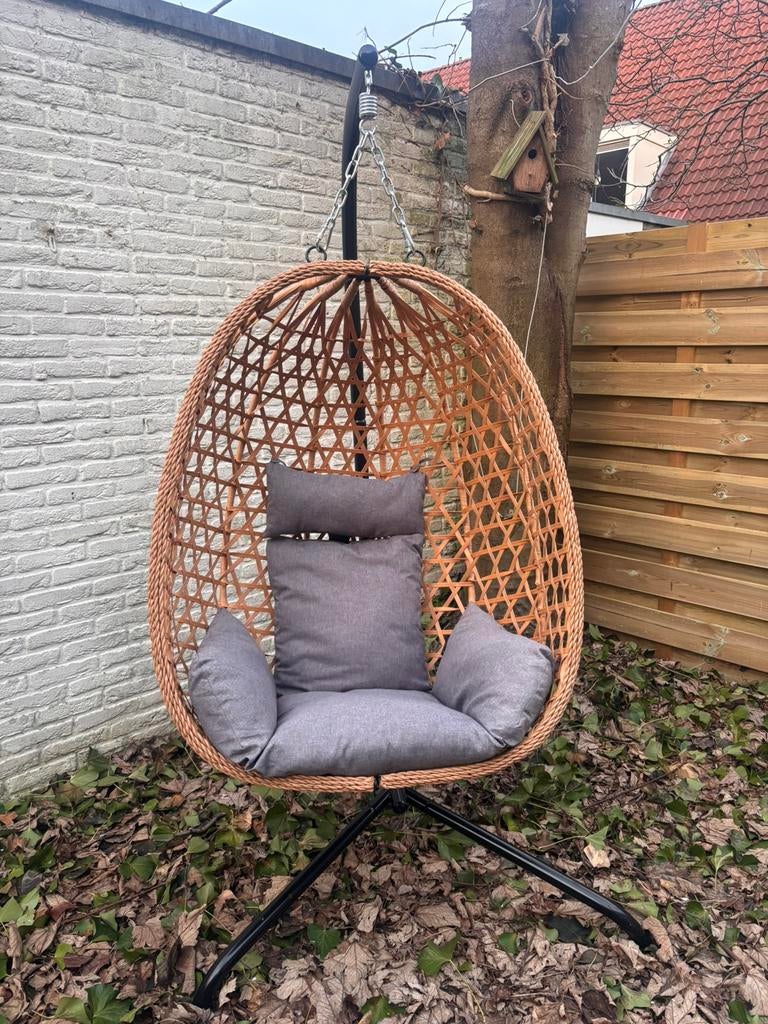 Tuin stoel - egg chair, Tuin en Terras, Tuinstoelen, Ophalen, Zo goed als nieuw, Kunststof