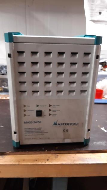 Te koop mastervolt 24 volt accu lader beschikbaar voor biedingen