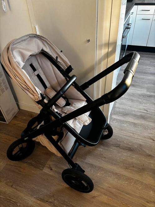 Dubatti one e5 Kinderwagen 3 in 1, Kinderen en Baby's, Kinderwagens en Combinaties, Zo goed als nieuw, Overige merken, Ophalen