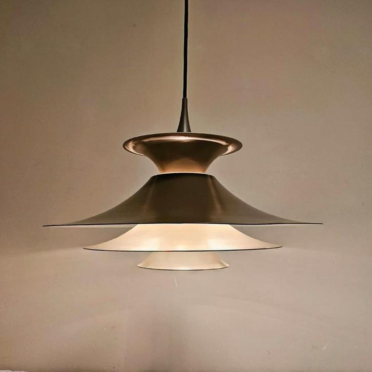 Ophangklaar RADIUS Erik Balslev Fog & Mørup Deens design, Huis en Inrichting, Lampen | Wandlampen, Zo goed als nieuw, Metaal, Ophalen of Verzenden