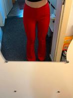 Rode flair broek - Bershka, Ophalen of Verzenden, Zo goed als nieuw, Maat 38/40 (M), Rood