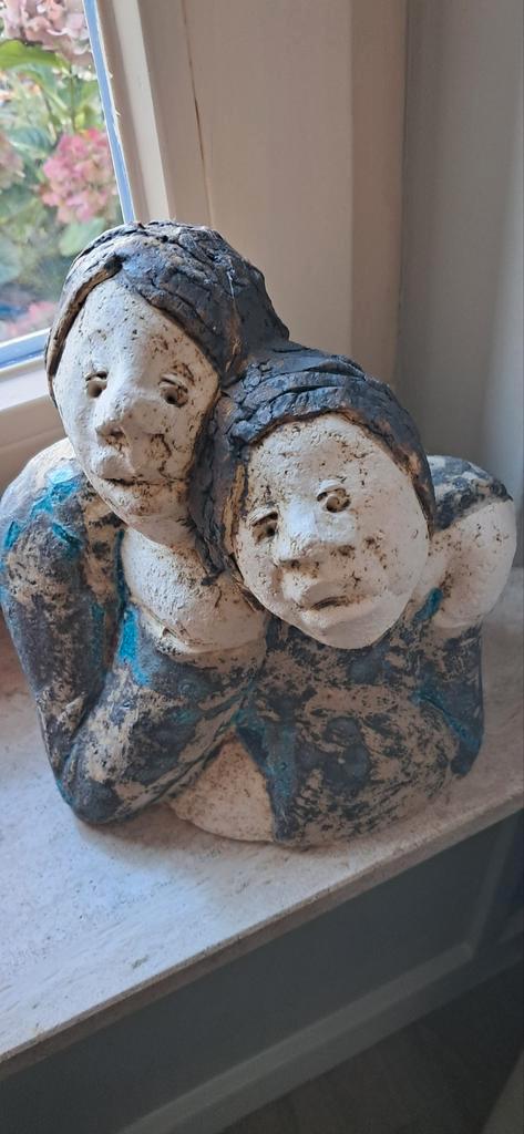 Mooi beeldje van sjer Jacobs, Antiek en Kunst, Antiek | Keramiek en Aardewerk, Ophalen of Verzenden