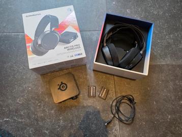 Steelseries Arctis wireless pro headset draadloos incl. Doos beschikbaar voor biedingen