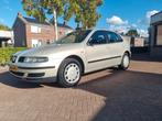 Seat leon 1.6 16v Nu of nooit €899  met nieuwe apk!, Auto's, Voorwielaandrijving, 4 cilinders, Leon, Beige