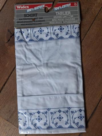 Blau saks schort halterschort nieuw in ori. Verpakking  beschikbaar voor biedingen
