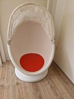 Ei stoel  - ikea, Kinderen en Baby's, Kinderkamer | Tafels en Stoelen, Ophalen, Zo goed als nieuw, Stoel(en)