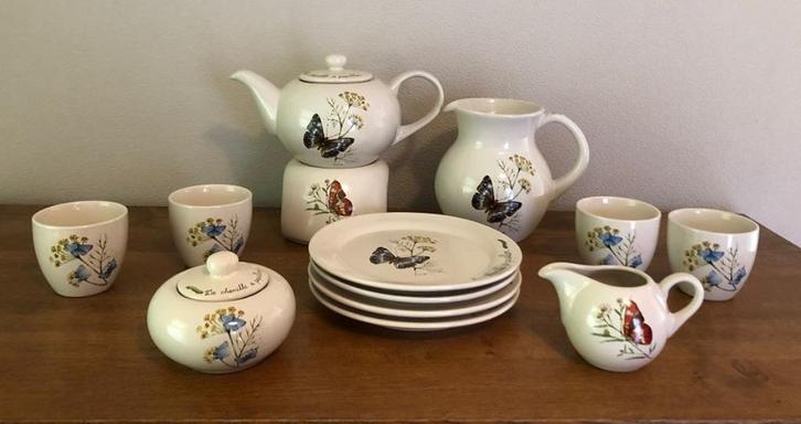 Jet Servies De Chenille a Papillon, Huis en Inrichting, Keuken | Servies, Zo goed als nieuw, Compleet servies, Overige stijlen