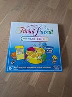 Trivial Pursuit  Familie Editie, Hobby en Vrije tijd, Gezelschapsspellen | Bordspellen, Ophalen of Verzenden, Zo goed als nieuw
