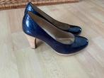 Gabor donkerblauwe lakleren pumps mt 38 zgan, Pumps, Blauw, Ophalen of Verzenden, Zo goed als nieuw