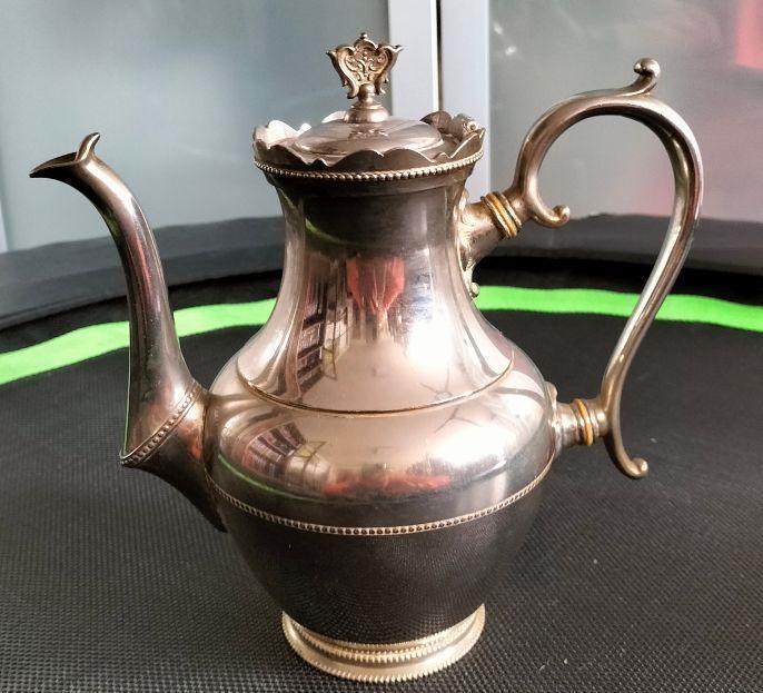 Leuke thee/koffie set van mijn oma dus echt antiek en oud, Antiek en Kunst, Antiek | Tin, Ophalen