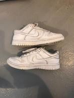 Nike dunk low wit, Nieuw, Nike, Wit, Sneakers of Gympen