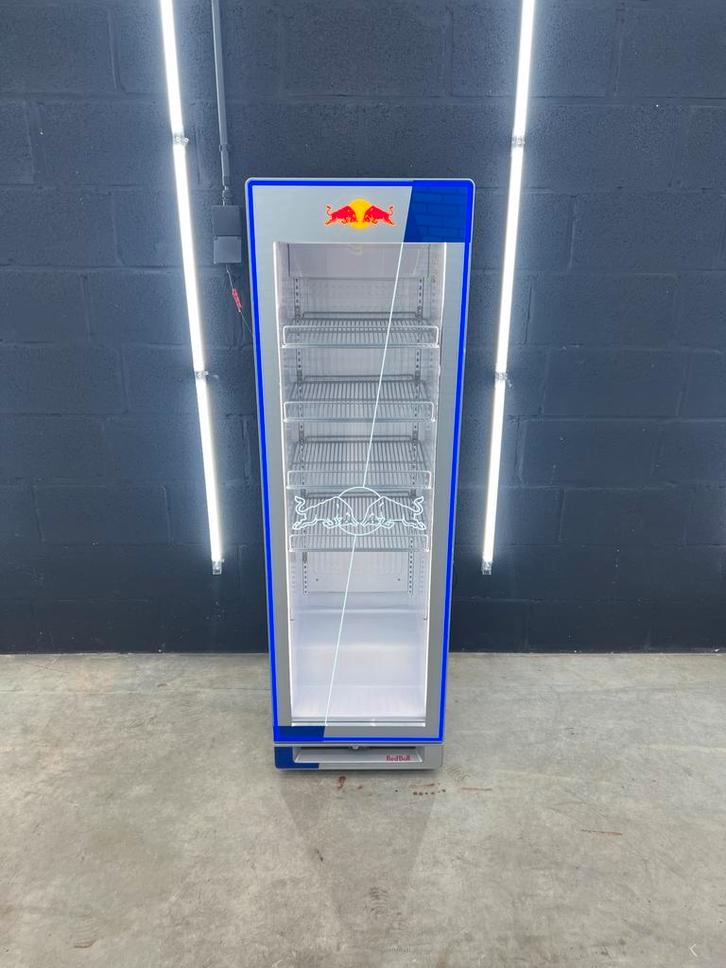 Redbull eco cooler medium, Witgoed en Apparatuur, Koelkasten en IJskasten, Zo goed als nieuw, Zonder vriesvak, 100 tot 150 liter