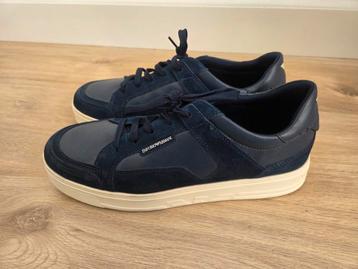  sneakers Emporio Armani beschikbaar voor biedingen