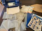 Double Do XL Embossing Machine compleet + veel Mallen, Hobby en Vrije tijd, Ophalen of Verzenden, Gebruikt, Gereedschap of Toebehoren