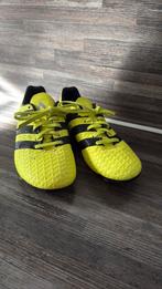 Voetbalschoenen kids, Maat XS of kleiner, Ophalen, Zo goed als nieuw, Schoenen
