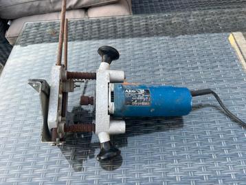 AEG Bovenfreesmachine te koop beschikbaar voor biedingen