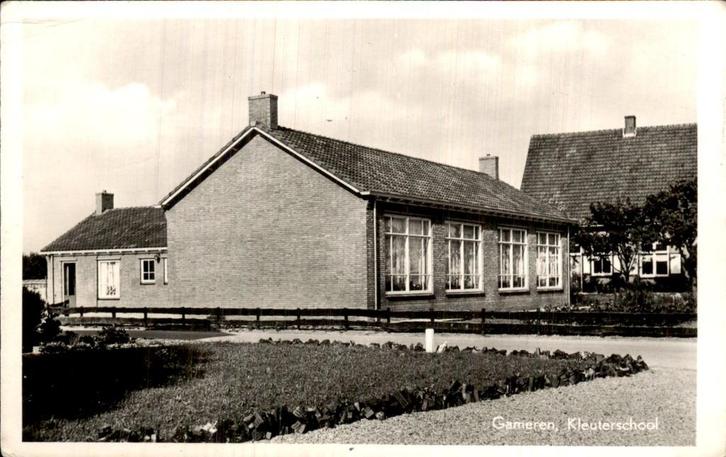 Gameren - Kleuterschool, Verzamelen, Ansichtkaarten | Nederland, Gelopen, Gelderland, 1960 tot 1980, Ophalen of Verzenden