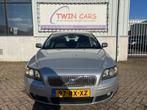 Volvo S40 1.8 Momentum, Auto's, Volvo, Voorwielaandrijving, 125 pk, Gebruikt, 4 cilinders