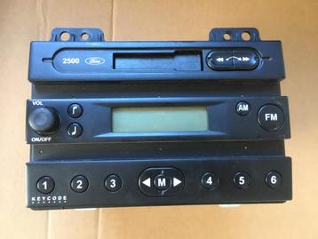 Ford fiesta radiocassettespeler 2500 beschikbaar voor biedingen