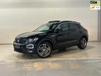 Volkswagen T-Roc 2.0 TSI 4Motion Sport | PANO | 3x R-LINE |, Automaat, Euro 6, 1984 cc, Zwart