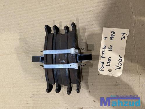 FORD FIESTA 4 Voor remblokken vooras 1995-2003, Auto-onderdelen, Remmen en Aandrijving, Ford, Gebruikt, Ophalen of Verzenden