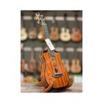 The Rebel Neri custom Mahogany concert ukulele als nieuw!, Muziek en Instrumenten, Snaarinstrumenten | Gitaren | Akoestisch, Ophalen of Verzenden