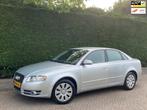 Audi A4 Limousine 2.0 AIRCO IJSKOUD/RIJDT SUPER/APK 6-2026!, 65 €/maand, Stof, Gebruikt, Zwart