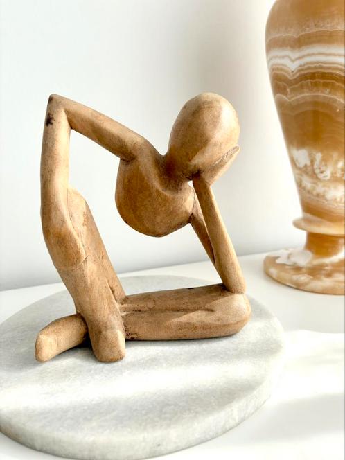 Houten beeldje, Antiek en Kunst, Kunst | Beelden en Houtsnijwerken, Ophalen of Verzenden