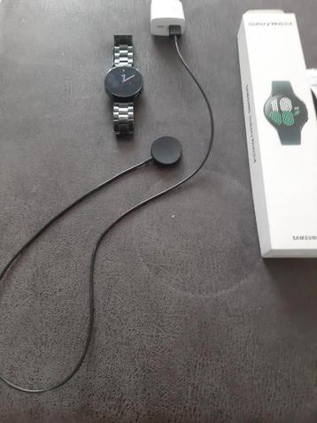 Samsung Smart Watch Galaxy 4 beschikbaar voor biedingen