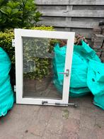 Raam met dubbelglas en sluiting, Doe-het-zelf en Verbouw, Glas en Ramen, Ophalen, Gevelraam of Ruit, Minder dan 80 cm, Minder dan 80 cm