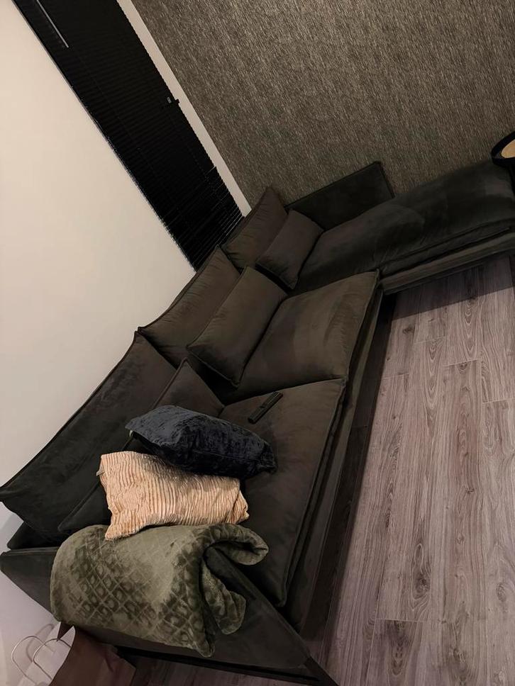 Mooie Hoekbank, Huis en Inrichting, Banken | Bankstellen, Zo goed als nieuw, Hoekbank, Vierpersoons of meer, 250 tot 300 cm, 75 tot 100 cm