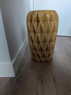 Vaas okergeel 36cm hoog, diameter 23 cm, Geel, Aardewerk of Porselein, Ophalen of Verzenden, Zo goed als nieuw