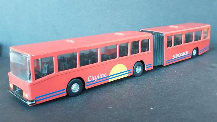 Volvo B 10 M geleden bus 1:50 Pol, Hobby en Vrije tijd, Modelauto's | Overige schalen, Zo goed als nieuw, Bus of Vrachtwagen, Verzenden