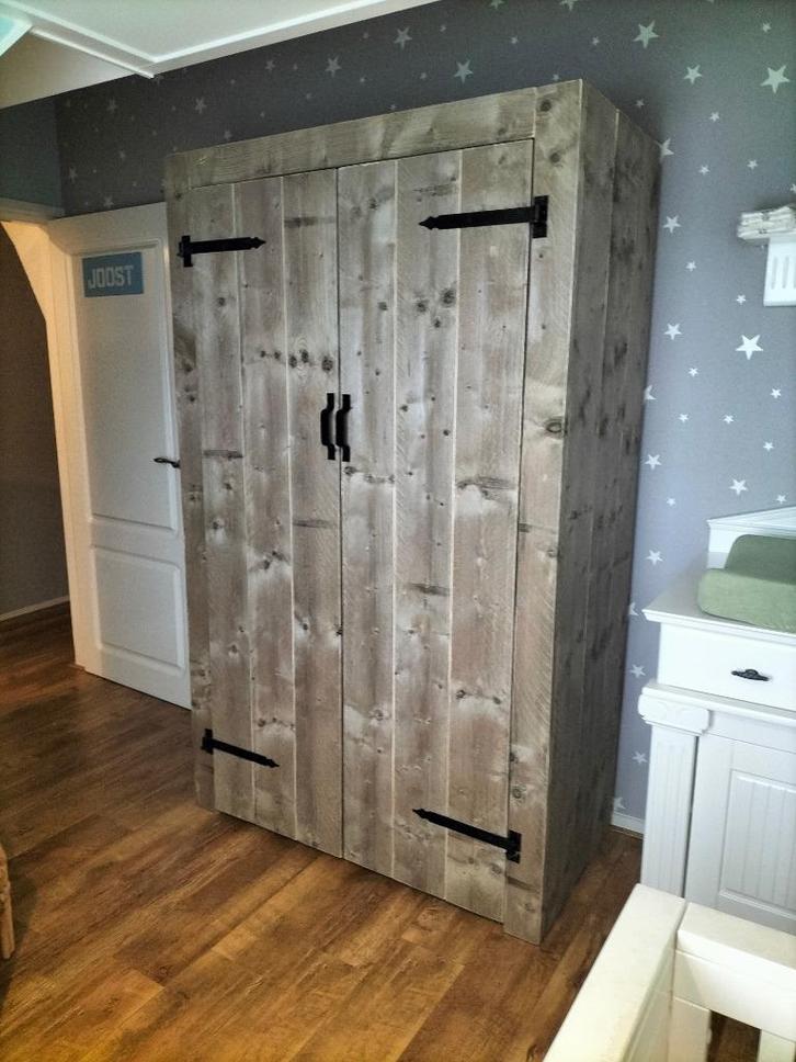 Kasten van steigerhout, Huis en Inrichting, Kasten | Kledingkasten, Nieuw, 200 cm of meer, 200 cm of meer, 50 tot 75 cm, Met deur(en)