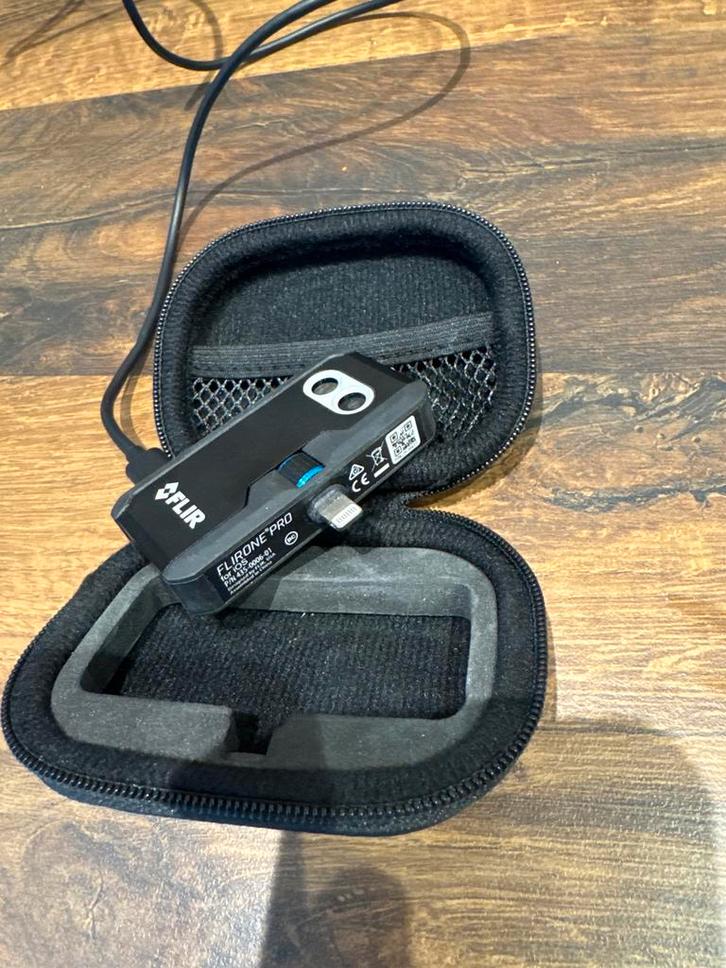 Flir One Pro IOS Warmtebeeldcamera, Doe-het-zelf en Verbouw, Meetapparatuur, Zo goed als nieuw, Ophalen of Verzenden
