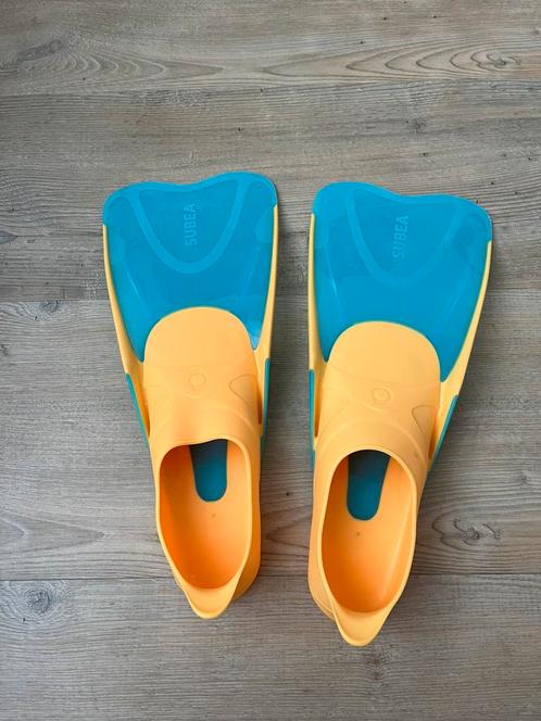 Duikvinnen / flippers snorkelen maat 34/35, Kinderen en Baby's, Kinderkleding | Kinder-zwemkleding, Zo goed als nieuw, Zwem-accessoire