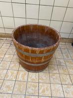 Hard Houten ton of kuip uit bakkerij, plantenbak, Tuin en Terras, Gebruikt, Rond, Binnen, Metaal