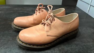 Dr Martens maat 41 beschikbaar voor biedingen
