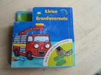 kinderboekjes Kleine brandweerauto met uitklapbord, Boeken, Verzenden, Zo goed als nieuw, Uitklap-, Voel- of Ontdekboek, 3 tot 4 jaar
