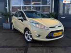 Ford Fiesta 1.6 Ghia Sport Airco Stoelverwarming! Inruil mog, Auto's, Ford, Voorwielaandrijving, 1596 cc, Stof, Bedrijf