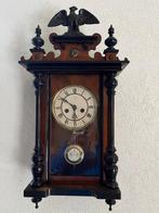 Regulateur klok met speelwerk, Ophalen